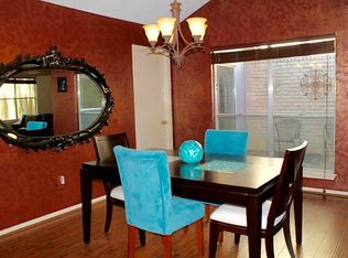 2819 Lake View Dr, Missouri City, TX 77459