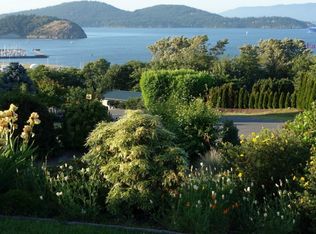 3902 V Ave, Anacortes, WA 98221