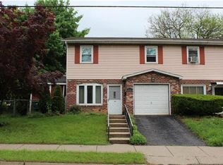 1028 W Lehigh St, Bethlehem, PA 18018