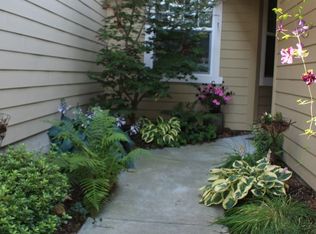 121 Goldenrod Ln, Sequim, WA