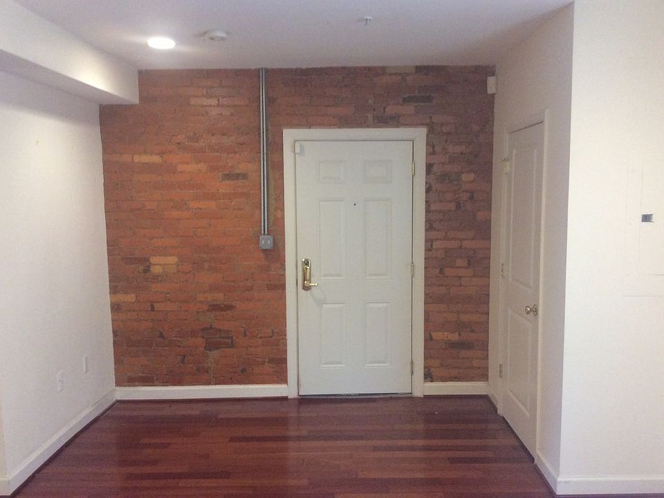Exposed brick entry way