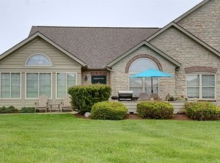 2739 Canterbury Cir, Pt Clinton, OH 43452