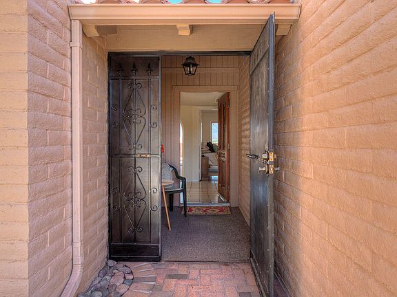 5th image of 1589 W Placita Travis