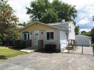 1607 Ridgeway Ave, Round Lake Beach, IL 60073