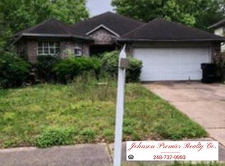13951 Dentwood Dr, Houston, TX 77014