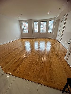 3rd image of 323 Soundview Ln #A