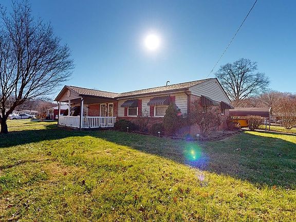 2nd image of 20 Nedra Dr