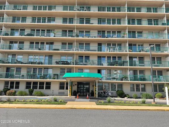 480 Ocean Ave APT 1F, Long Branch, NJ 07740