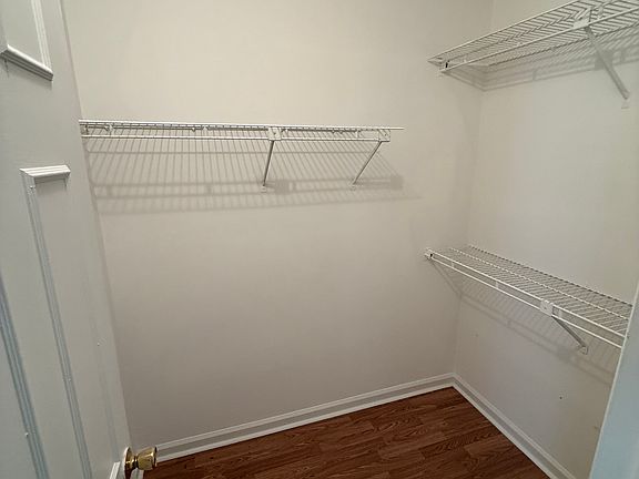 4th image of 1524 Cedar Bluff Trl