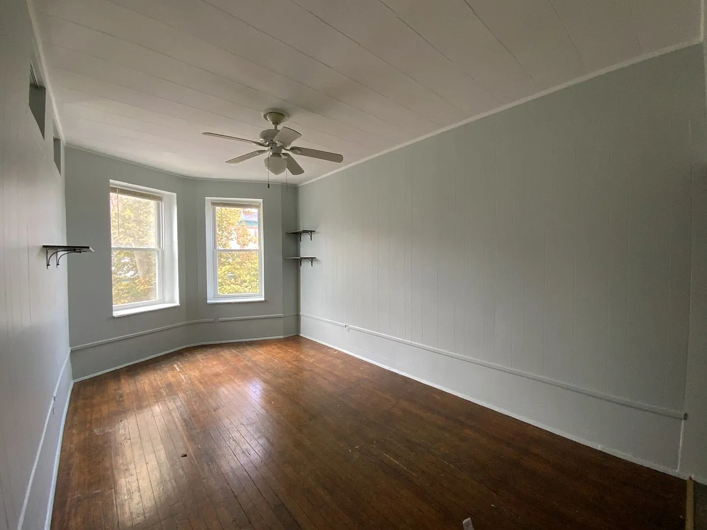 2933 North Calvert Street — Photo 2