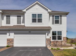 681 Anchorage Ct, Pingree Grove, IL 60140
