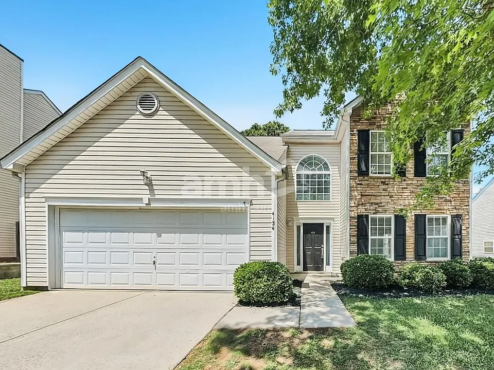 4134 Robinwood Dr