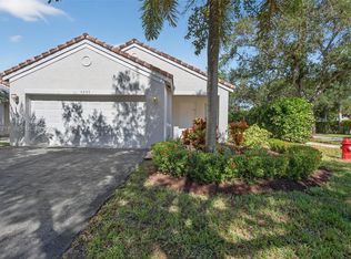 4357 Magnolia Ridge Dr, Weston, FL 33331