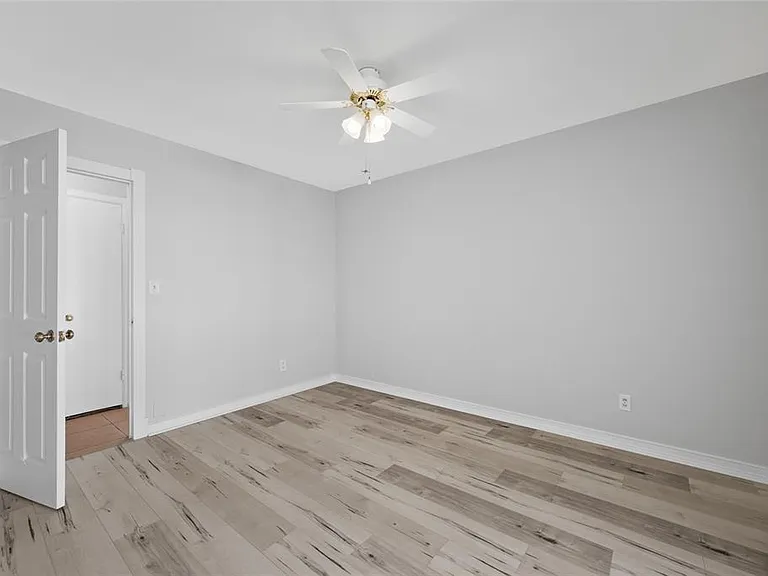 5056 42nd St S — Photo 22