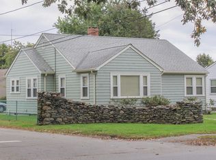 1170 Hope St, Bristol, RI 02809