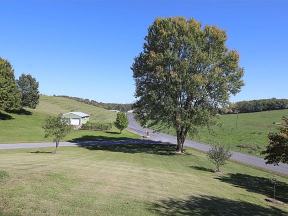 4th image of 20 Buckland Dr