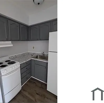 18 W 22nd St #A10 — Photo 11