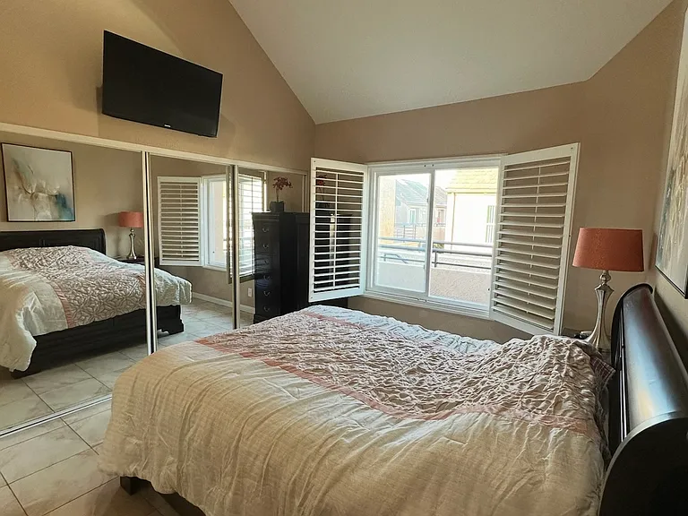 1200 Pacific Coast Hwy #415 — Photo 35