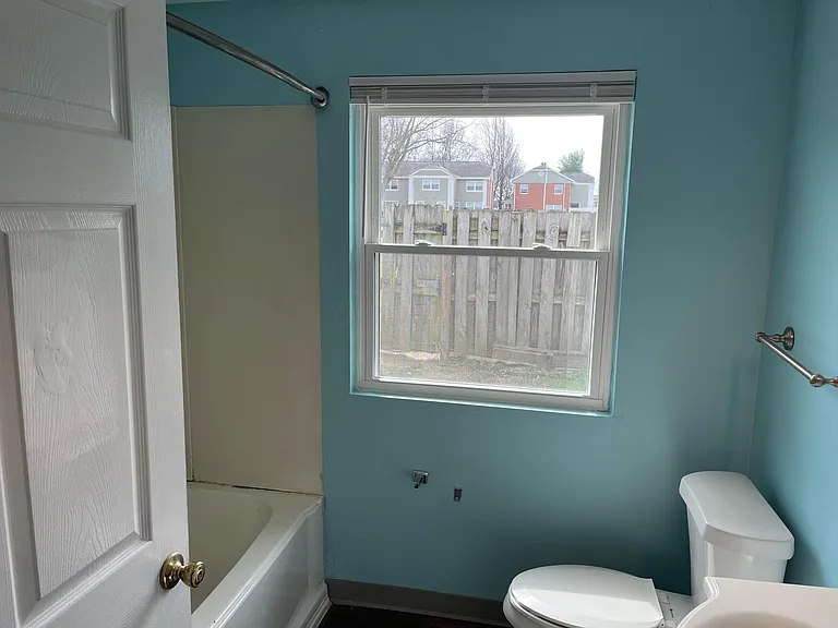 98 Buckeye Cir — Photo 12