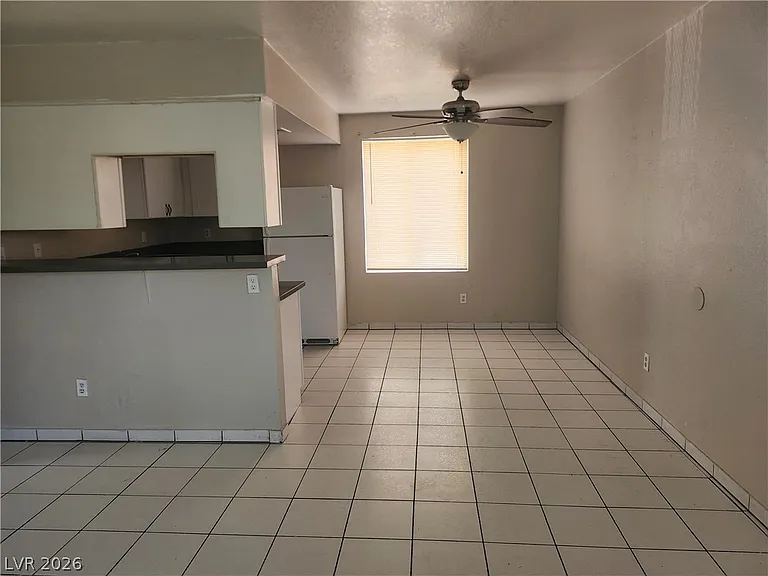 4737 Thunderbolt Ave #1 — Photo 3