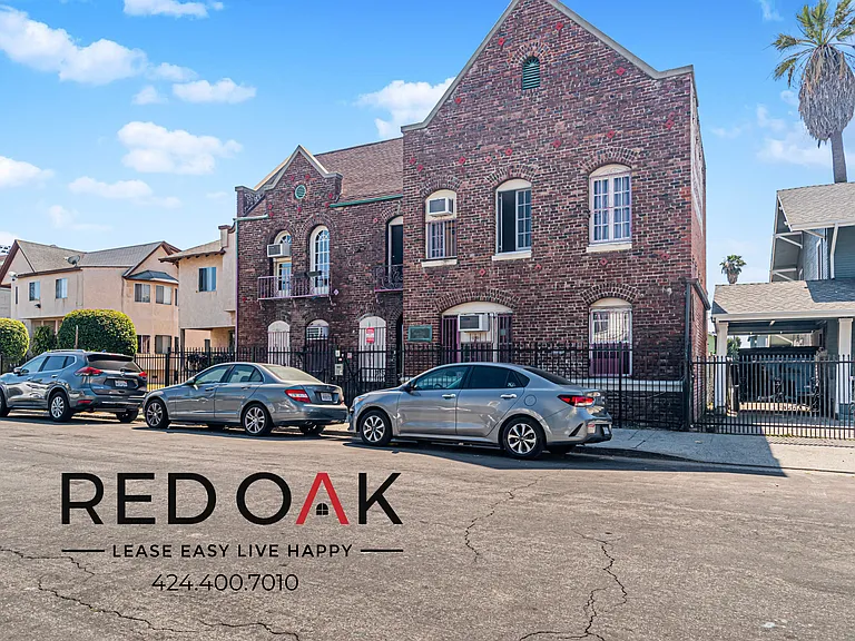 1405 S Berendo St #206 — Photo 3