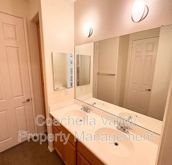 138 Shoreline Dr — Photo 40