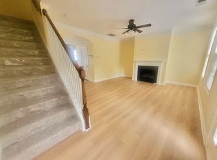 9817 Longstone Ln, Charlotte, NC 28277