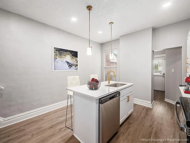 1246 S Washington Ave — Photo 8