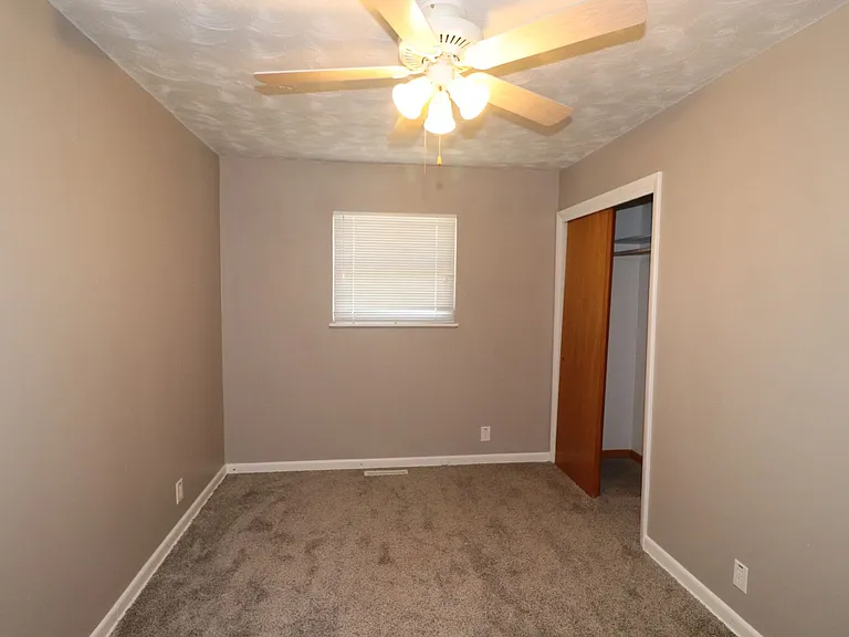510 Maple St — Photo 23