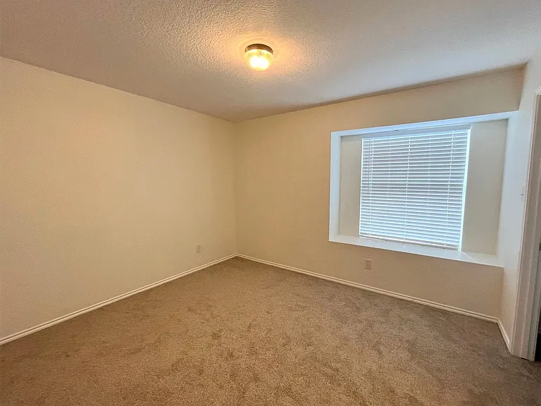 9602 San Fidel Rio — Photo 12