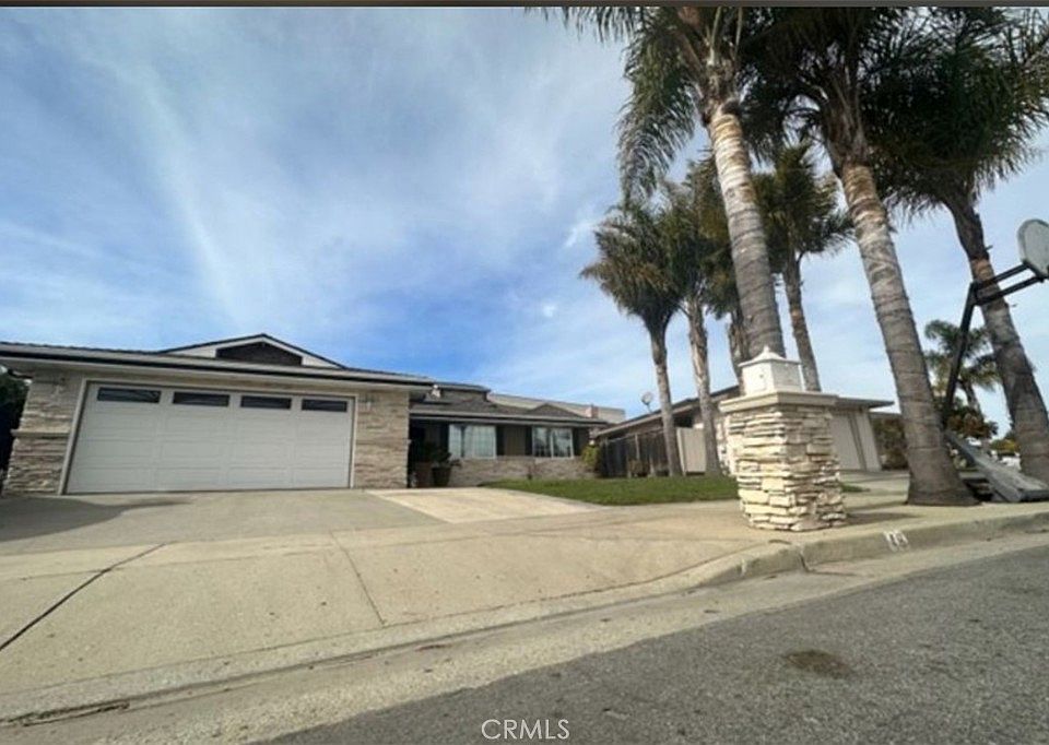 1st image of 48 Jeanette Way