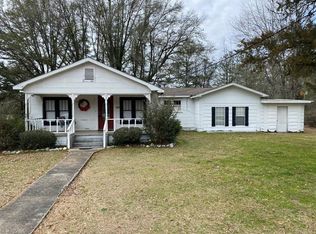 285 Arm Rd, Silver Creek, MS 39663