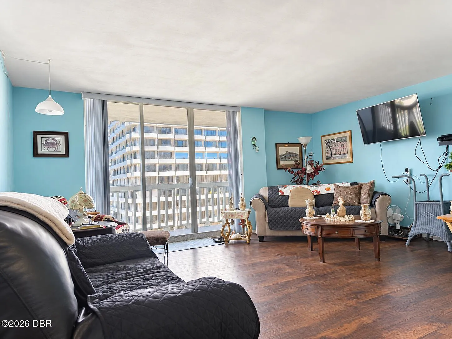 1 bed, 1.0 bath, 796 sqft, $1,700 — Photo 4