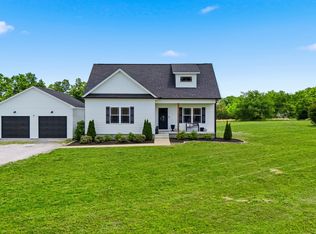 1285 Oak Grove Rd, Dickson, TN 37055