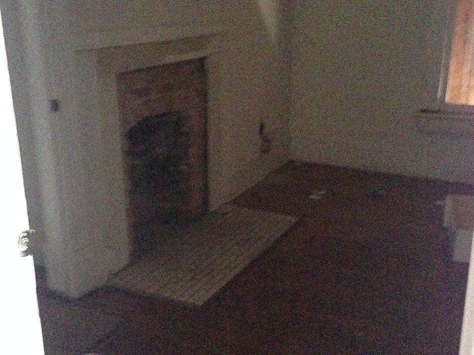 2nd image of 1067 White Oak Ave SW