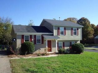 600 Gaywood Dr, Charlotte, NC 28273