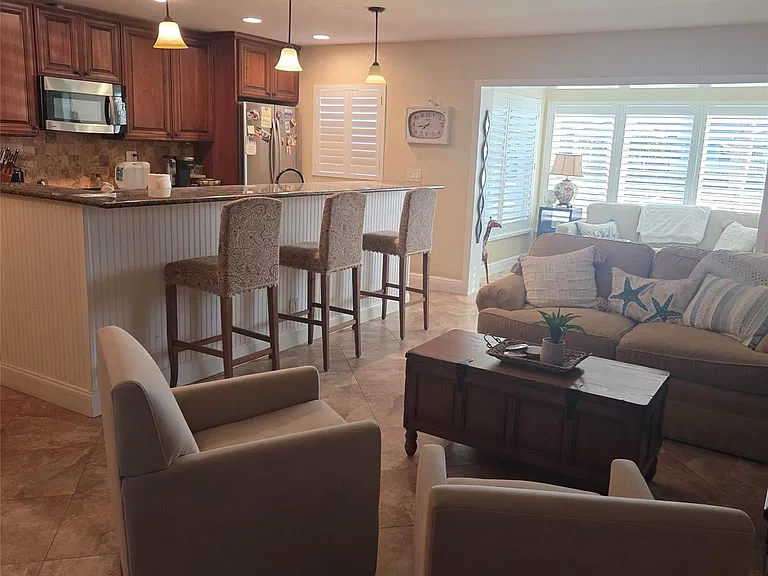 5349 Lakefront Blvd #B — Photo 7