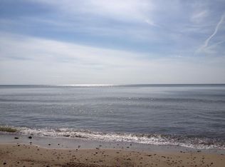 12 Midway Dr, South Haven, MI 49090