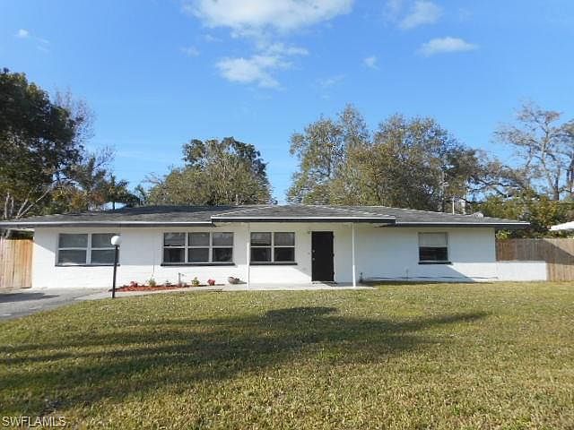 1st image of 1405 Davis Dr