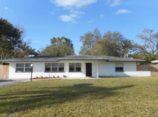1405 Davis Dr, Fort Myers, FL 33919
