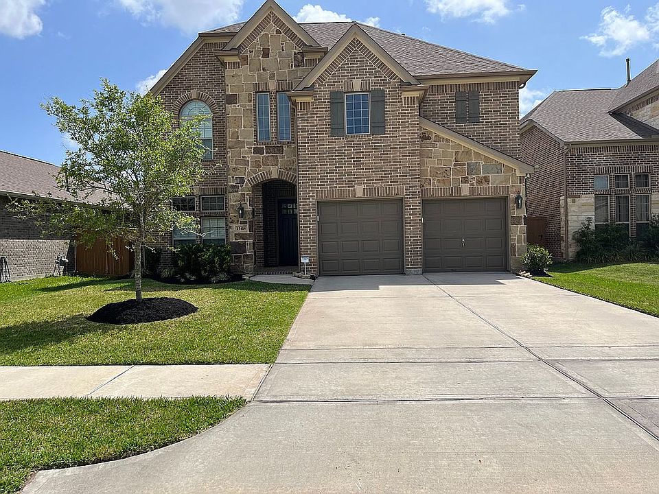 1st image of 15418 Mirror Creek Dr