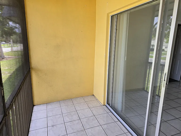 8060 Colony Cir N #203 — Photo 11