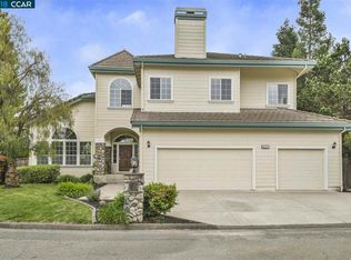 1122 Daniel Ln, Concord, CA 94518
