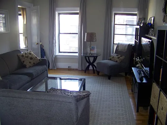 Rented by Laurie Brant Realty | media 50