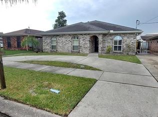 2532 Judy Dr, Meraux, LA 70075