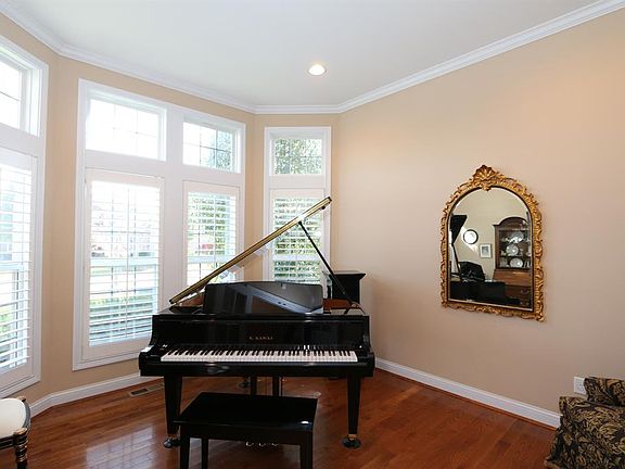5th image of 3800 Wild Cherry Way