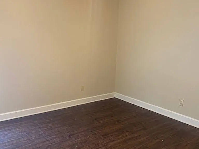 405 Meador Dr — Photo 15