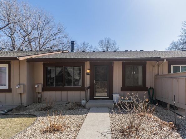 240 River Woods Ln, Burnsville, MN 55337