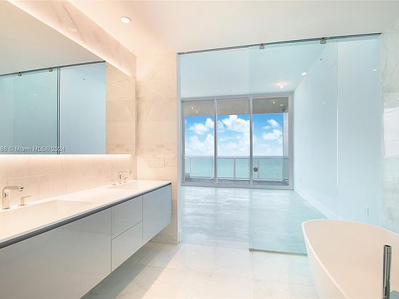 5th image of 6901 Collins Ave #802