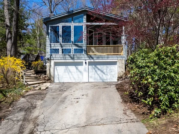 6 High Hill Rd, Atkinson, NH 03811